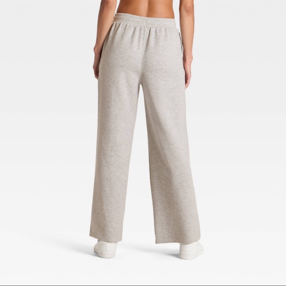 All In Motion™ Women's Airy Sleek Wide Leg Sweatpants - Heathered Gray L - Picture 2 of 11